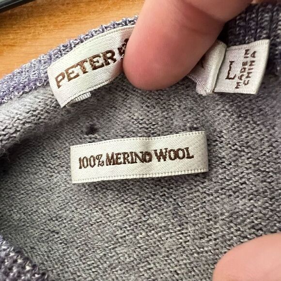 Peter Millar, 100% merino wool, long sleeve, V-neck, pull over sweater, size lar - Picture 4 of 7